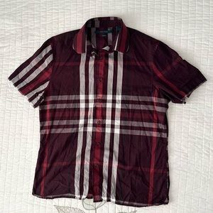 Perry Ellis Slim Fit Men’s Short Sleeve Plaid Button Down